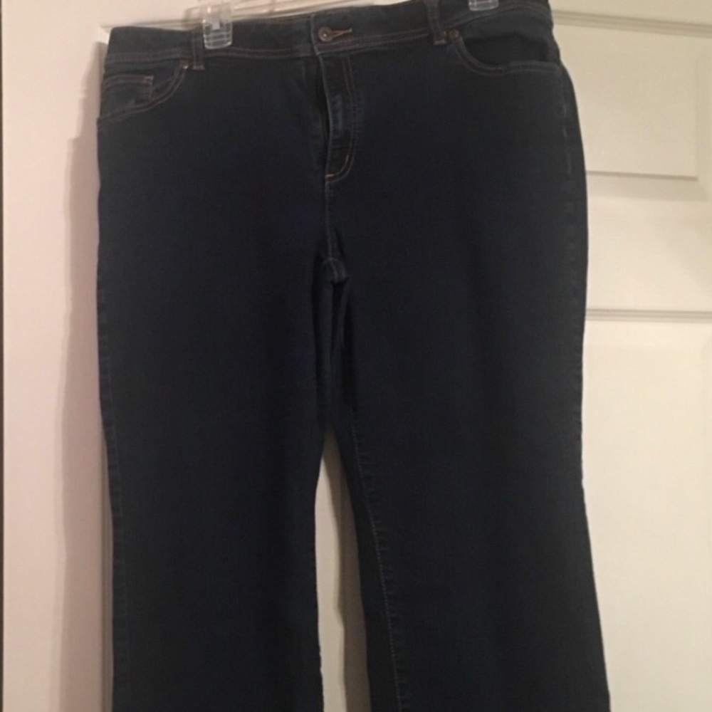Chico’s dark bootcut Jeans short size 3 or 16